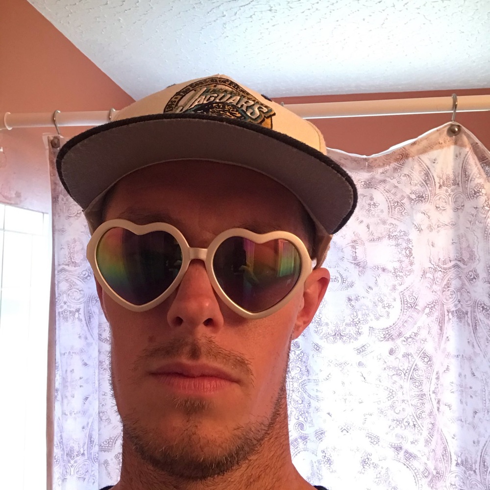 Meet your Posher, Kevin